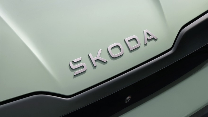 Представлен Skoda Elroq, который первым примерил новый фирменный стиль. Цена известна