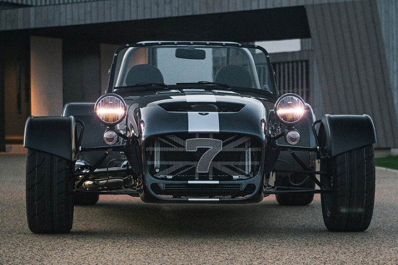 Родстер Seven CSR Twenty стал самым дорогой моделью в гамме компании Caterham