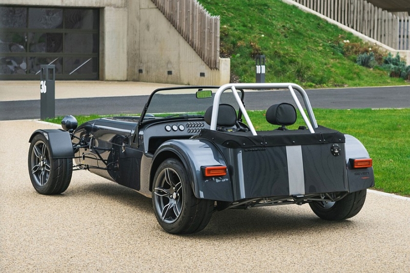 Родстер Seven CSR Twenty стал самым дорогой моделью в гамме компании Caterham